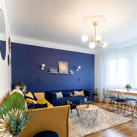 ✪✪✪ La Petille Paris-villa De Standing-jardin-calme-orly ✪✪✪
